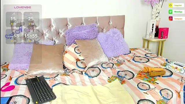 alanavega11 online show from 03-23-26, 01:04