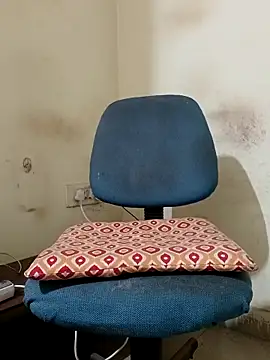 Chocolate stud10 online show from 02-22-26, 08:18