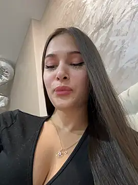 Snapshot of EricaWalls chatting on 12-23-24, 10:12 EricaWalls online show from 12-23-24, 10:12