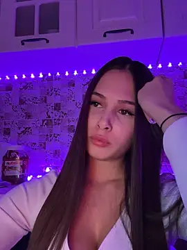 Snapshot of EricaWalls chatting on 01-14-25, 12:33 EricaWalls online show from 01-14-25, 12:33