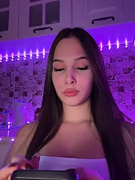 Snapshot of EricaWalls chatting on 02-12-25, 12:58 EricaWalls online show from 02-12-25, 12:58