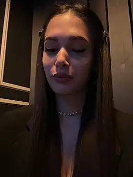 Snapshot of EricaWalls chatting on 02-22-25, 10:31 EricaWalls online show from 02-22-25, 10:31