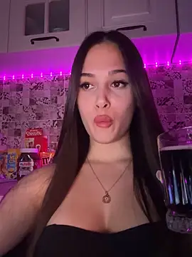 Snapshot of EricaWalls chatting on 03-13-25, 09:05 EricaWalls online show from 03-13-25, 09:05