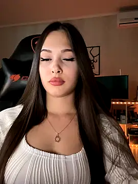 Snapshot of EricaWalls chatting on 09-14-25, 09:14 EricaWalls online show from 09-14-25, 09:14