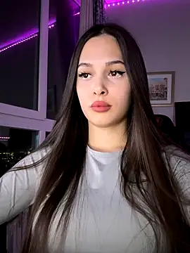 EricaWalls online show from 12-17-25, 05:30