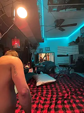 PeytonJohnn online show from 09-12-25, 04:12