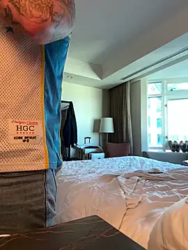 PeytonJohnn online show from 10-05-25, 07:34