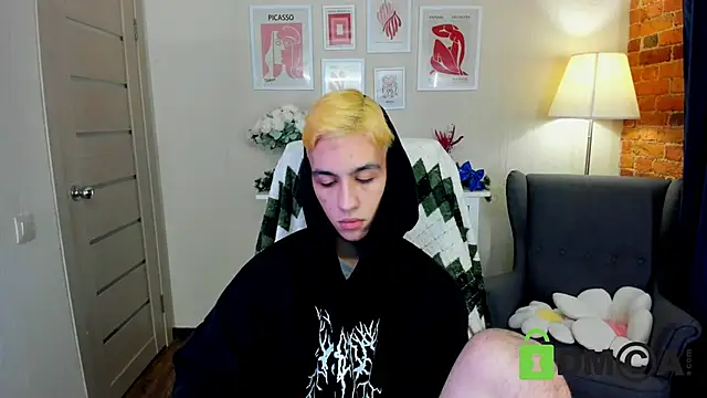 Ul Tima online show from 12-27-24, 09:32