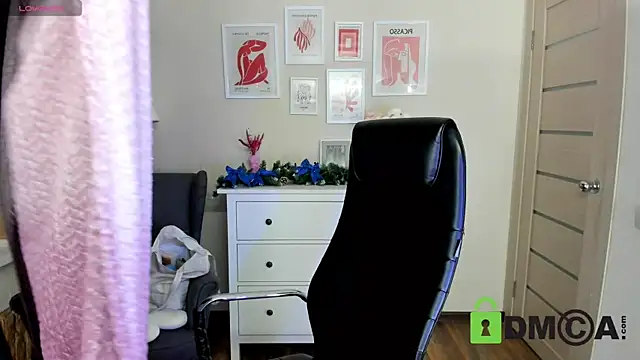 Ul Tima online show from 12-31-24, 09:06