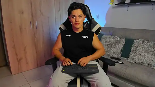 julian wallace online show from 02-24-26, 01:47