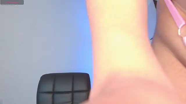 Snapshot of orianasweet_1 chatting on 02-26-26, 04:00 orianasweet 1 online show from 02-26-26, 04:00