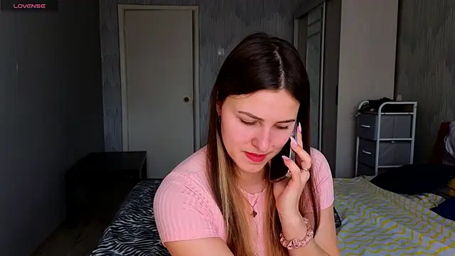 sophia euphoriaa online show from 04-30-26, 06:42