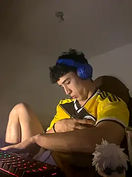 gojo satoru 18 online show from 11-10-25, 05:39