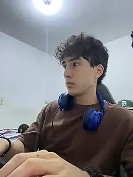 gojo satoru 18 online show from 04-06-26, 08:54