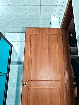 helena smith online show from 11-21-25, 04:11