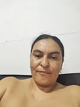 Horny-Mommy-Dirty online show from 10-28-25, 03:43