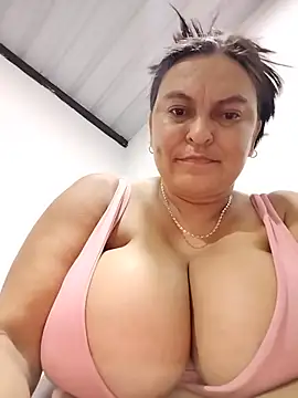 Snapshot of Horny-Mommy-Dirty chatting on 06-17-26, 02:47 Horny-Mommy-Dirty online show from 06-17-26, 02:47
