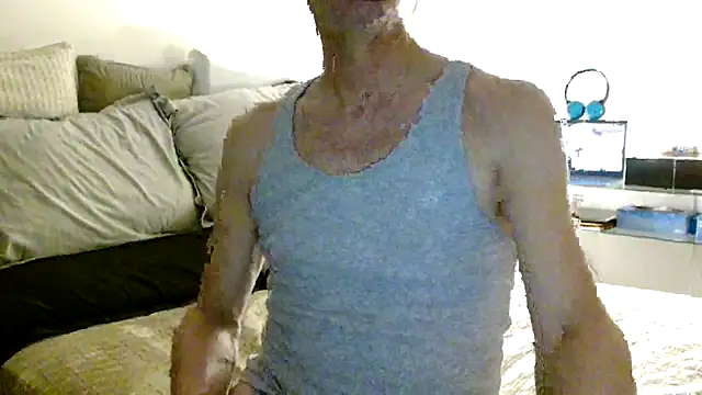 Snapshot of ImYourXtoy chatting on 05-02-26, 08:58 ImYourXtoy online show from 05-02-26, 08:58