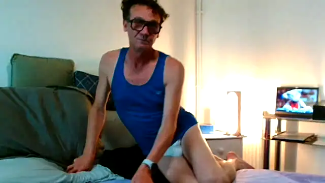 ImYourXtoy online show from 07-22-26, 06:00