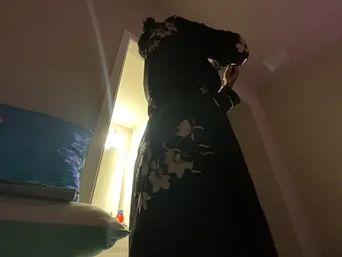 wynterheat online show from 10-23-25, 12:54