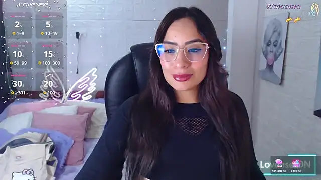 Snapshot of Paulina_627 chatting on 04-15-26, 02:46 Paulina 627 online show from 04-15-26, 02:46