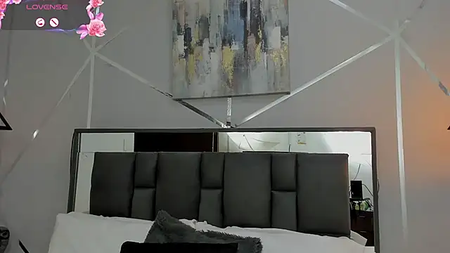 Ayla martinez online show from 01-25-25, 01:43
