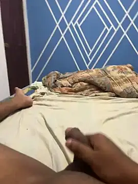 Snapshot of sudu_putha_gt chatting on 03-05-25, 12:44 sudu putha gt online show from 03-05-25, 12:44