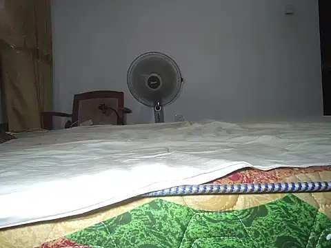 Snapshot of sudu_putha_gt chatting on 03-11-25, 08:30 sudu putha gt online show from 03-11-25, 08:30