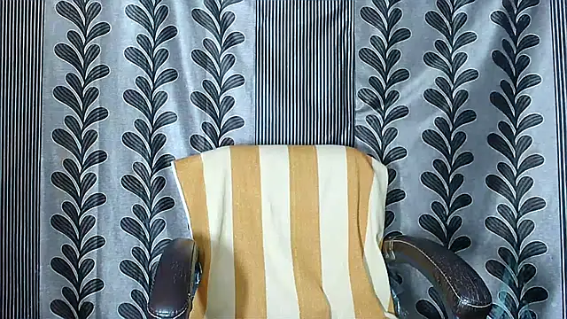 Snapshot of misha_princess chatting on 03-27-26, 07:35 misha princess online show from 03-27-26, 07:35