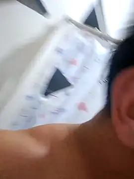 littleboyhot95 online show from 10-04-25, 12:30