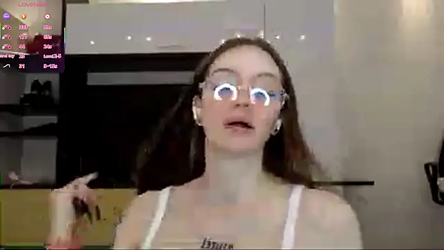 Snapshot of WiloneDimmick chatting on 02-06-26, 06:40 WiloneDimmick online show from 02-06-26, 06:40