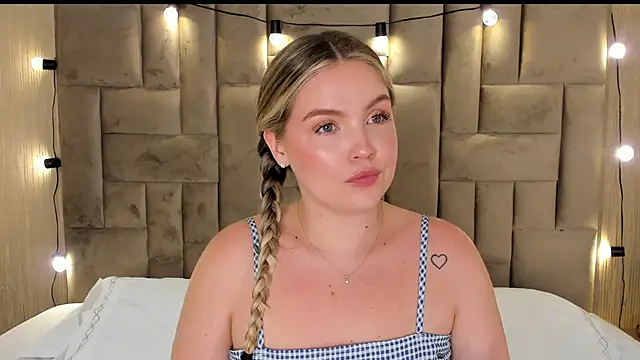 GaiaBaker online show from 11-22-25, 06:29