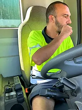 Snapshot of donnuozfutura chatting on 09-19-25, 09:11 donnuozfutura online show from 09-19-25, 09:11