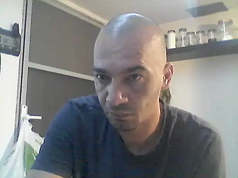 Snapshot of donnuozfutura chatting on 11-06-25, 05:41 donnuozfutura online show from 11-06-25, 05:41