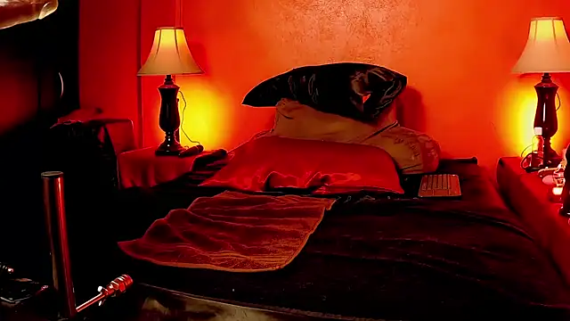 Snapshot of jennStarCD chatting on 01-04-25, 08:28 jennStarCD online show from 01-04-25, 08:28