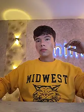 Logan smith1 online show from 02-06-26, 05:34