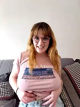 Snapshot of PrincesseMalicia chatting on 02-04-26, 01:50 PrincesseMalicia online show from 02-04-26, 01:50