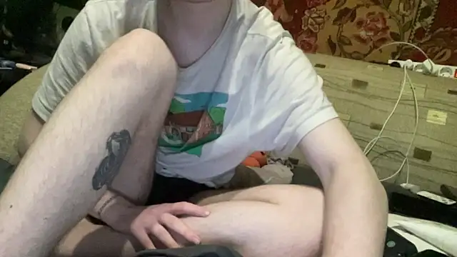 tyler 8x online show from 03-09-25, 04:22