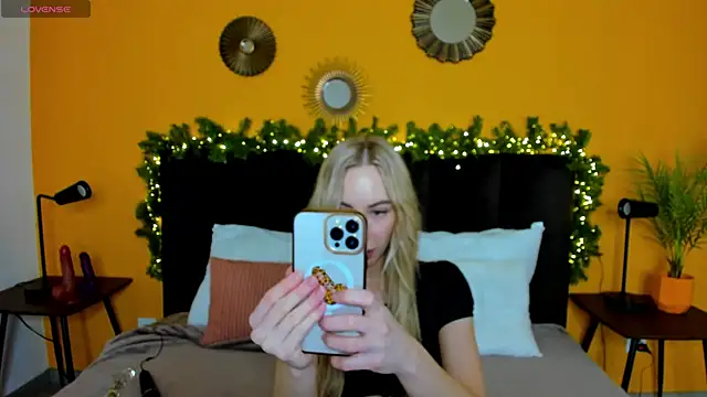 Diana Garrett online show from 12-14-24, 08:45