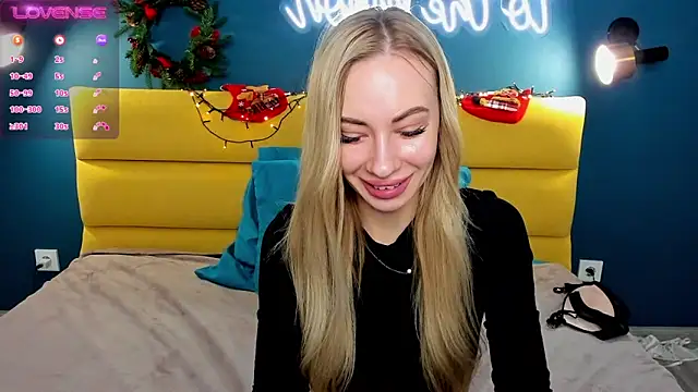 Diana Garrett online show from 01-07-25, 04:39