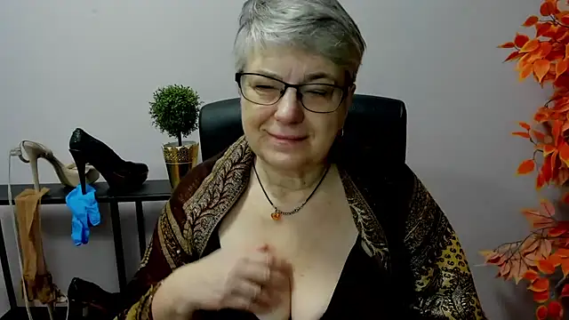 IrisDream online show from 02-25-25, 07:20