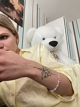 Liya my online show from 02-28-26, 09:21