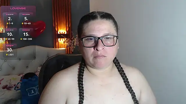 Snapshot of katty_femdom chatting on 02-15-26, 12:14 katty femdom online show from 02-15-26, 12:14