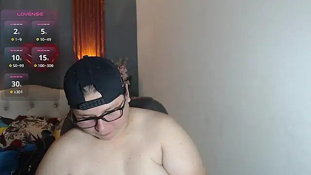 Snapshot of katty_femdom chatting on 02-20-26, 12:38 katty femdom online show from 02-20-26, 12:38