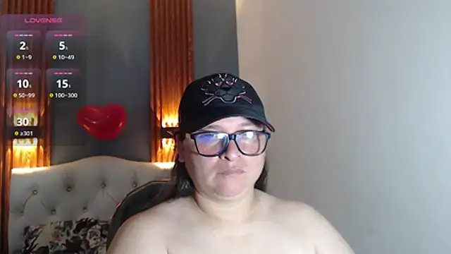 Snapshot of katty_femdom chatting on 03-01-26, 12:18 katty femdom online show from 03-01-26, 12:18