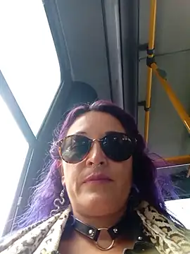 sophie banger online show from 11-20-25, 07:24