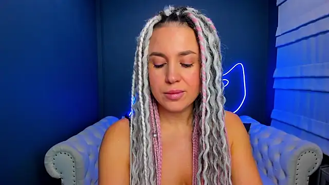 rock n roxy online show from 11-21-25, 01:37