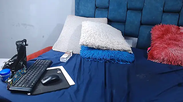 GabySteven online show from 07-18-26, 08:29