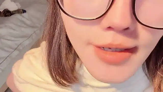 Krismil3 online show from 12-02-25, 11:48