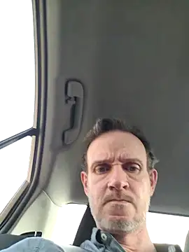 Snapshot of big8dall chatting on 04-22-26, 11:06 big8dall online show from 04-22-26, 11:06